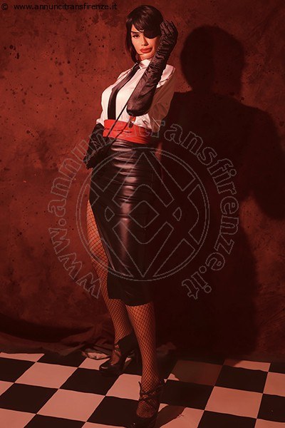 Foto Lizz Superdom  Annunci Mistresstrans Udine